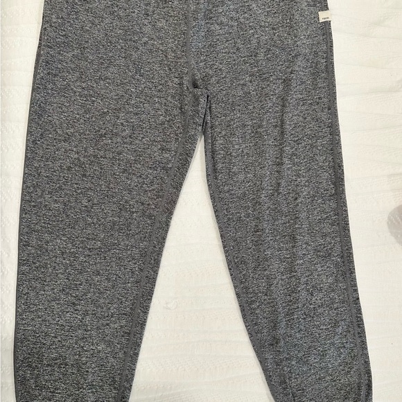 Vuori Heather Gray Jogger Sweatpants size small - Picture 3 of 4